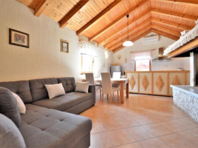 Holiday Home Villa Kablar - PUL116